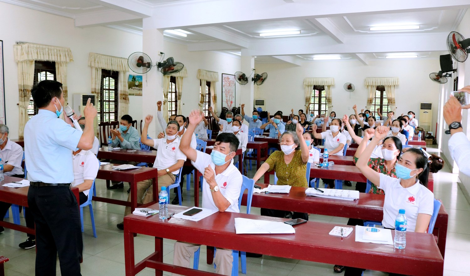 Khóa tập huấn kỹ năng biện hộ cho người khuyết tật và người nhiễm hiv