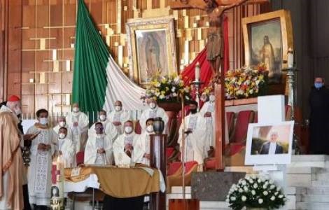 Dạy giáo lý trong đại dịch ở Mexico