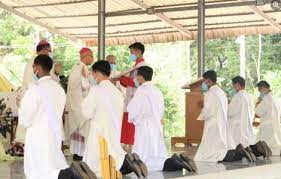 6 tân linh mục tại Myanmar