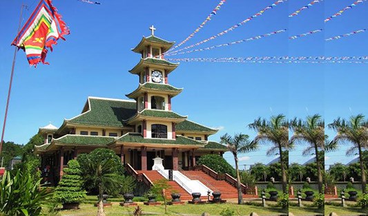 Nhà thờ xứ / làng nơi tích hợp văn hóa làng Việt