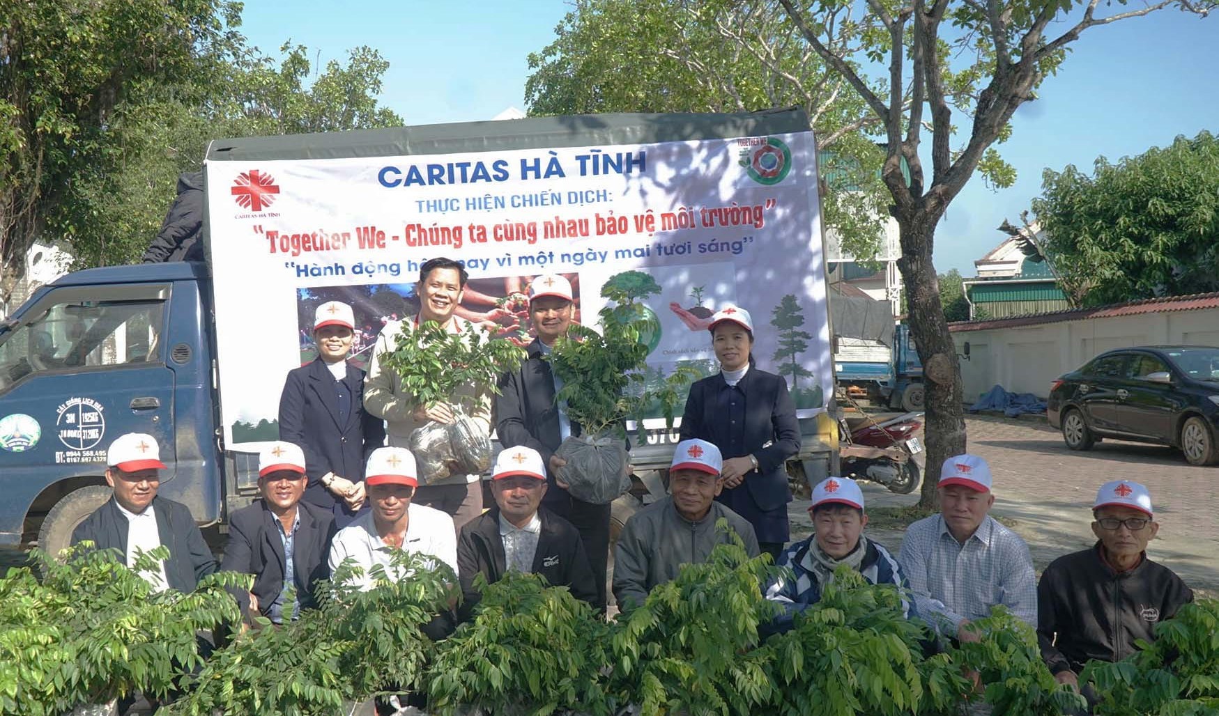 “Các tôn giáo tham gia rất hiệu quả vào việc  gìn giữ Ngôi nhà Chung”