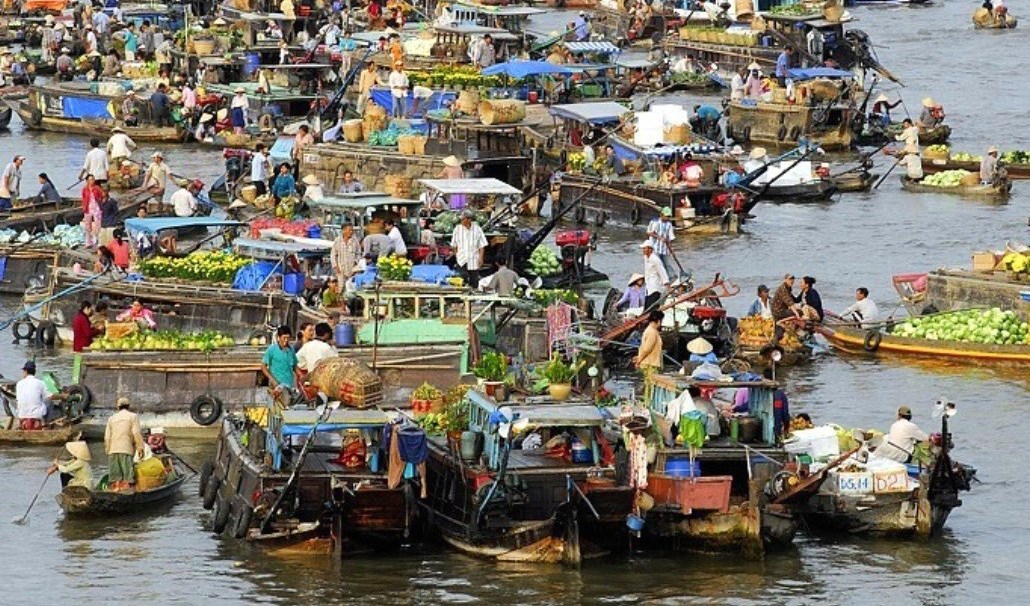 Tôn trọng văn hóa vùng miền