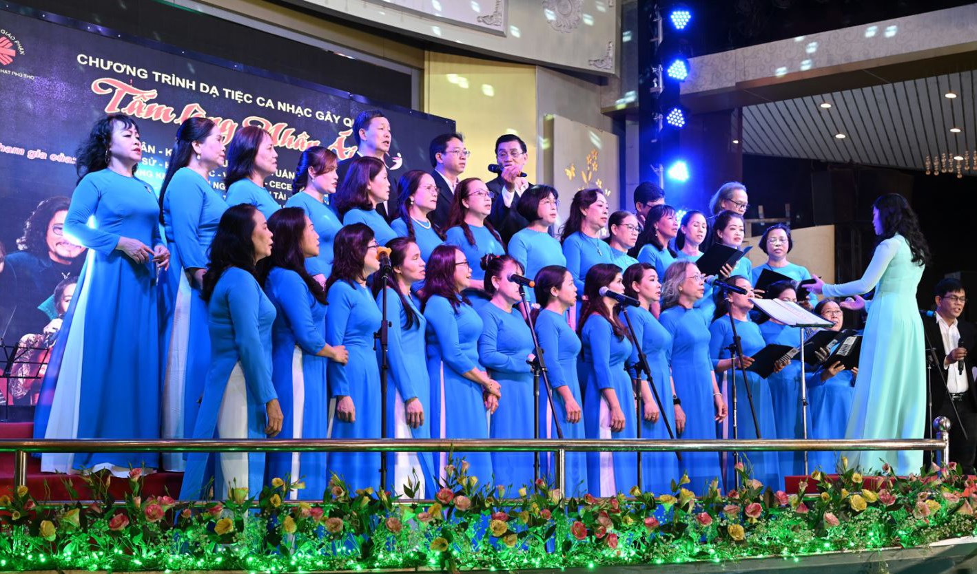 Caritas hạt Phú Thọ tổ chức đêm nhạc thiện nguyện với chủ đề “Tấm lòng nhân ái”