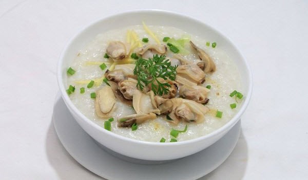 Bổ sung dinh dưỡng với cháo hàu sữa thơm ngon