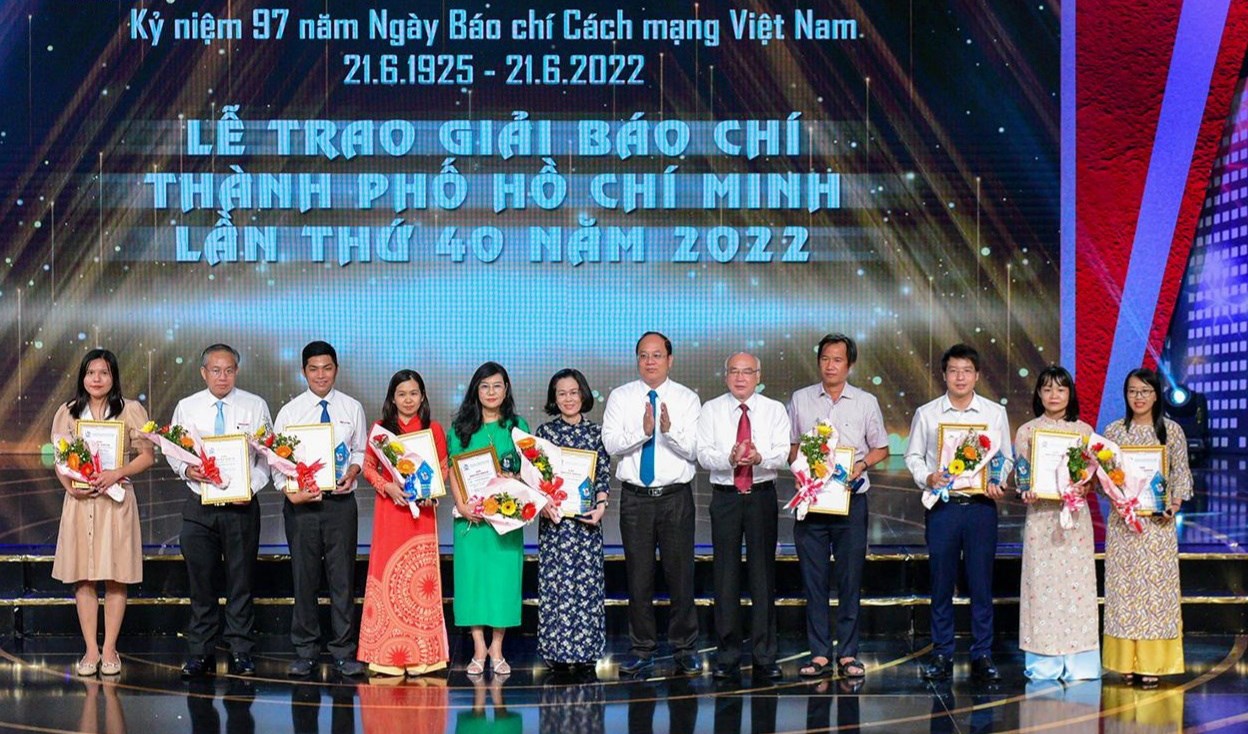 Trao giải báo chí TPHCM lần thứ 40
