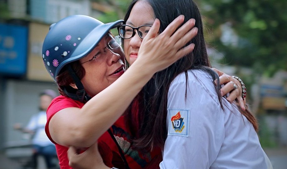 Ðồng hành cùng con
