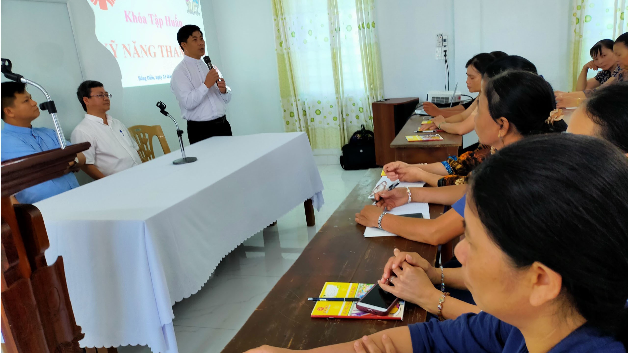 Caritas giáo phận Thái Bình tổ chức khóa tập huấn Kỹ năng tham vấn