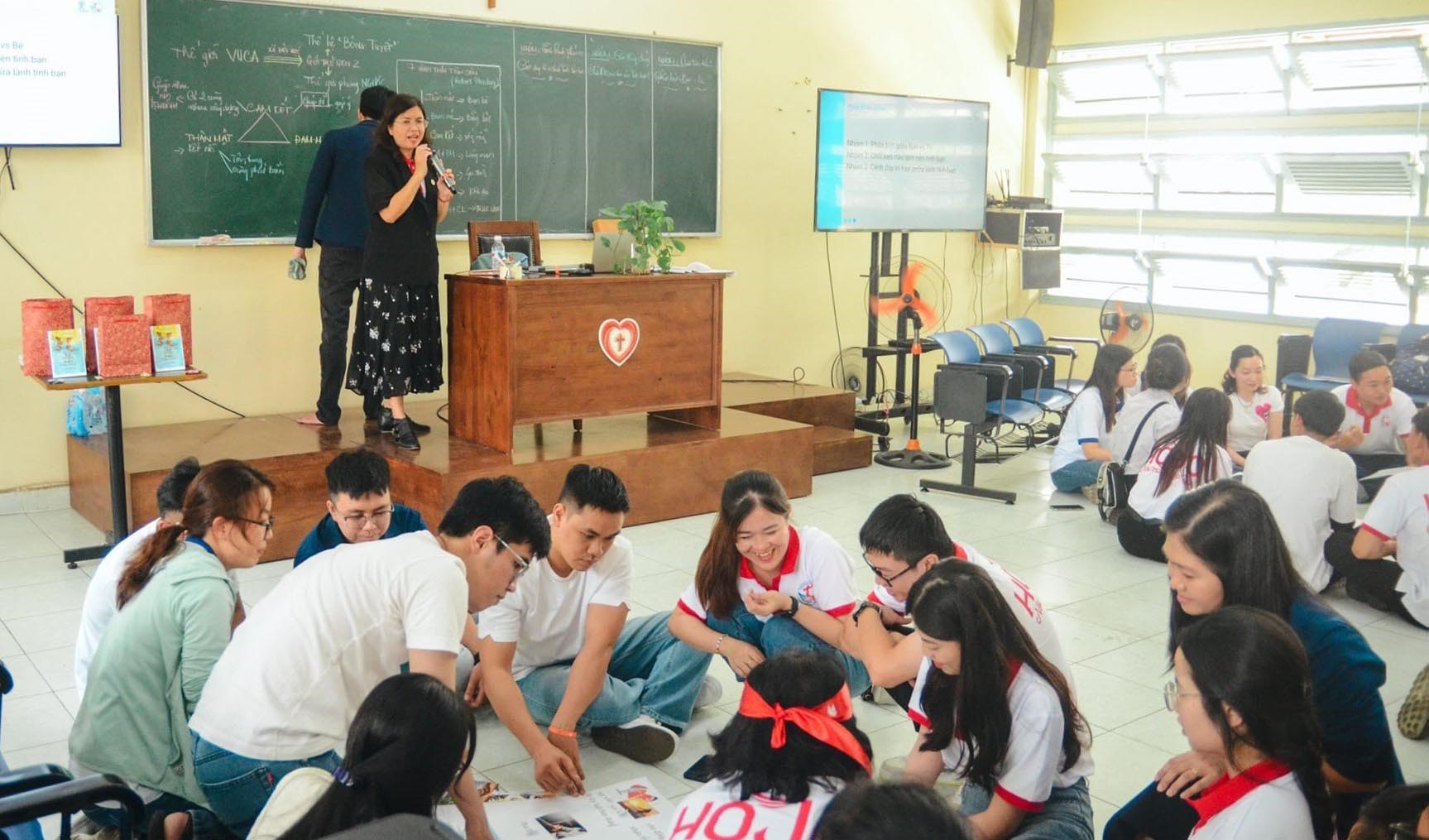 Người trẻ cũng là “mùa vọng”