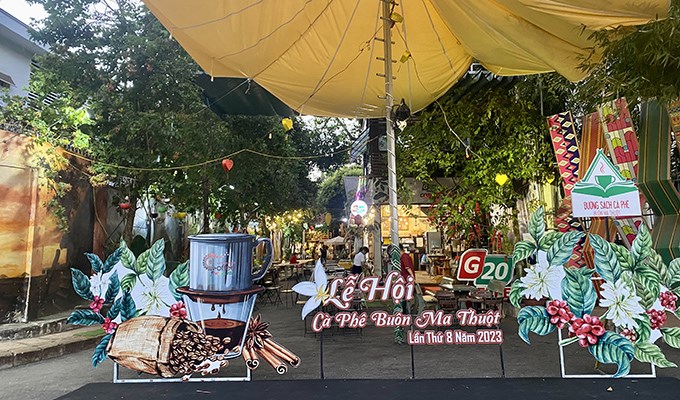 Tháng ba, lên Ðắk Lắk trẩy hội cà phê