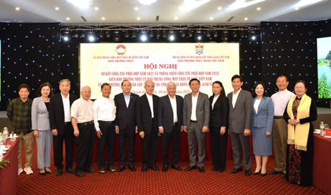 Sơ kết chương trình phối hợp  giữa Ủy ban Trung ương MTTQ Việt Nam và  Trung ương Ủy ban Ðoàn kết Công giáo Việt Nam