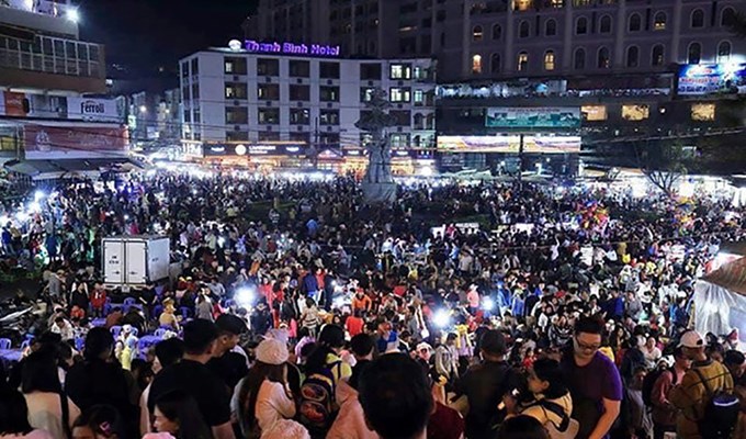 Ðà Lạt loay hoay tháo gỡ và tắc nghẽn