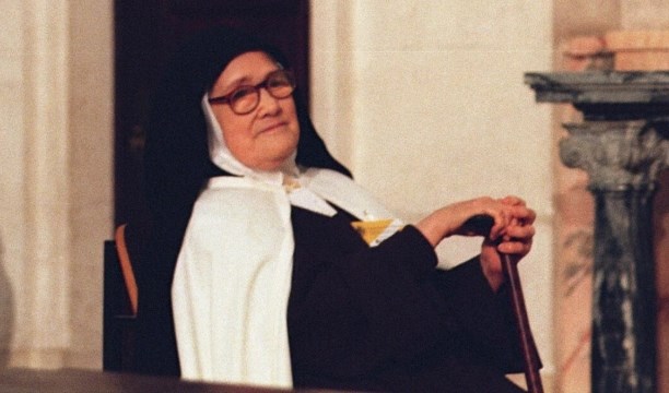 Nữ tu Lucia được tôn phong đấng đáng kính