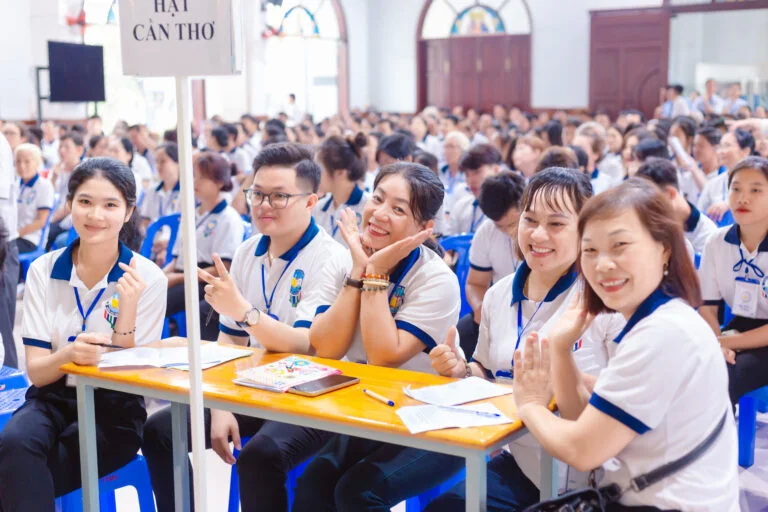 Nhiều khóa học trong dịp hè dành cho giáo dân