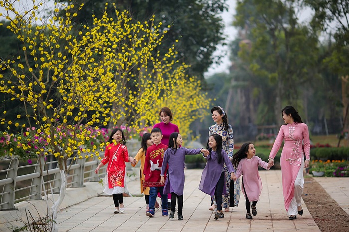 Du Xuân và lễ hội:  Hành trình tìm về cội nguồn văn hóa