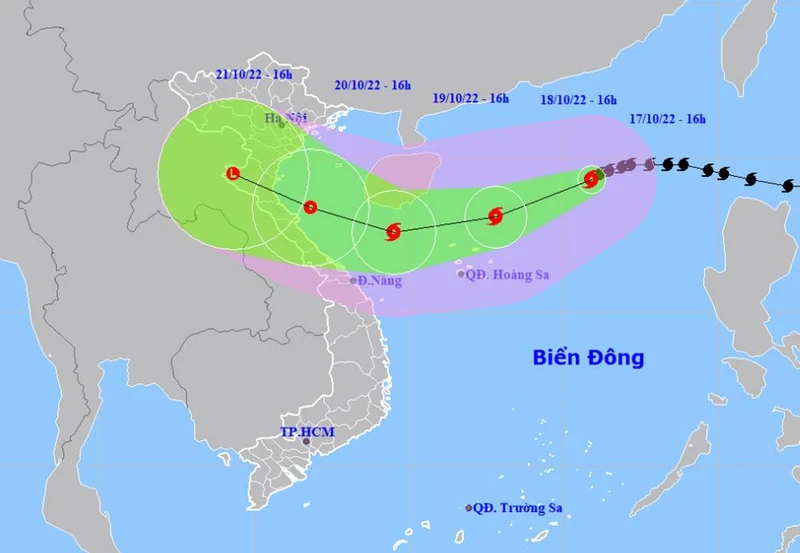 Ứng phó áp thấp nhiệt đới có khả năng mạnh lên thành bão.