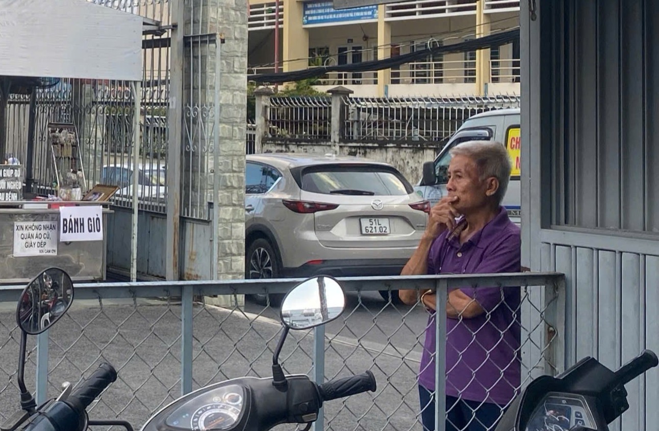 Người bảo vệ lâu năm của họ đạo Thủ Ðức
