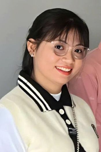 Chị Nguyễn Dạ Nhất Thương Phương.jpg (23 KB)