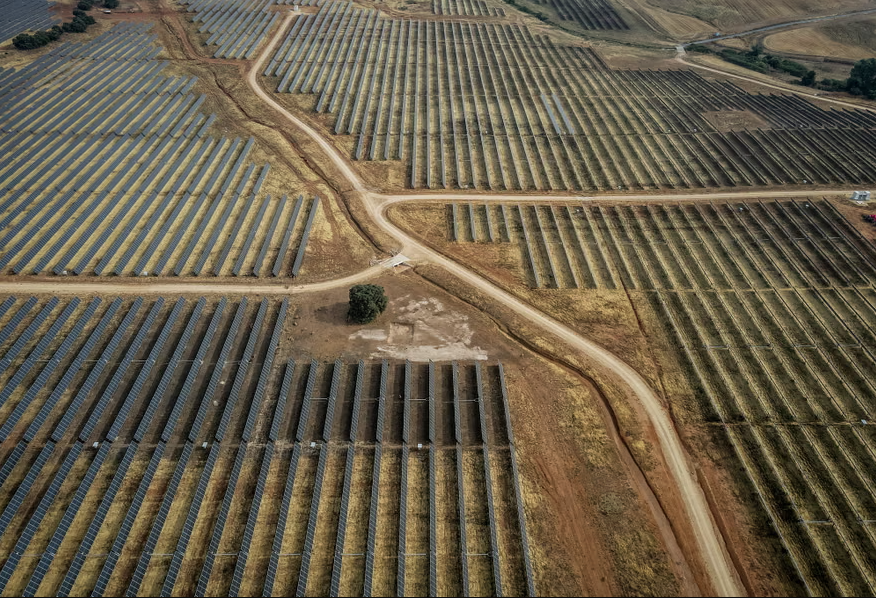 Bloomberg.png (1.33 MB)