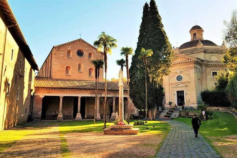 Abbey of the Three Fountains.jpg (202 KB)