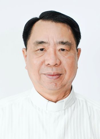 Linh mục Giuse Trần Phú Sơn.jpg (17 KB)