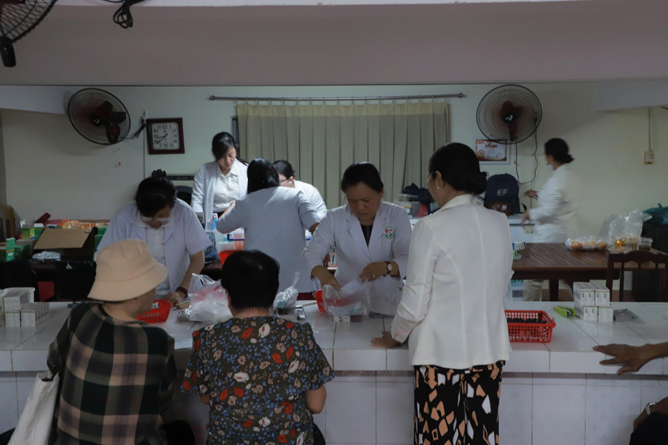 Mùa Vọng yêu thương và nối kết