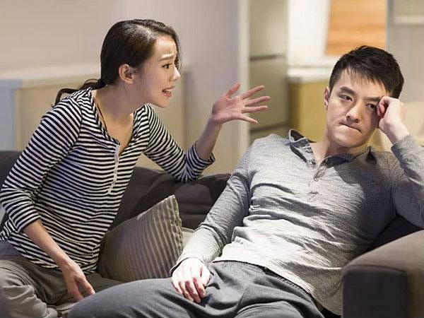Chồng vô tâm thì đàn bà hãy làm ngơ mà sống cho mình | Phụ Nữ & Gia Đình