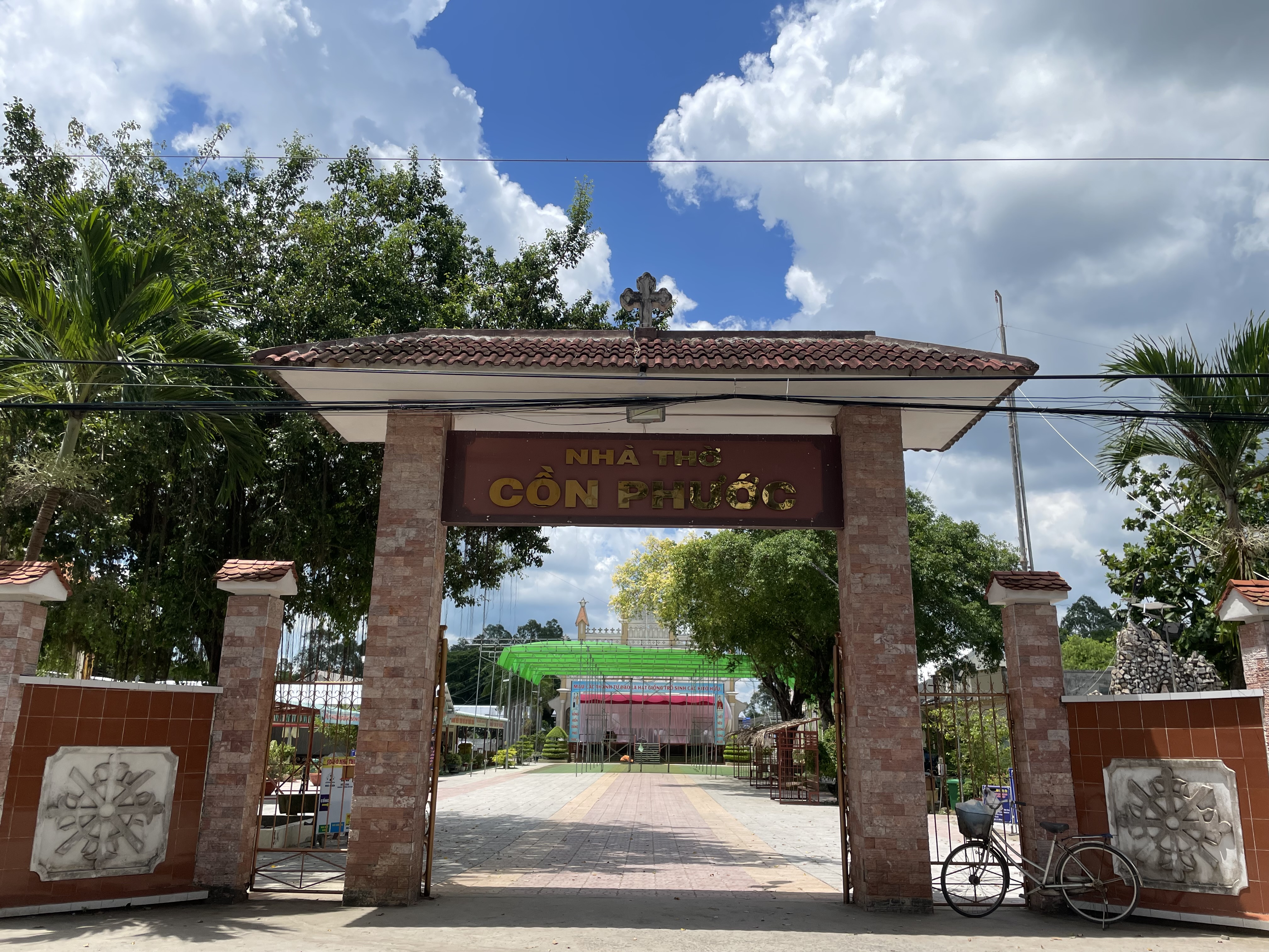Về thăm quê hương cha P.X Trương Bửu Diệp