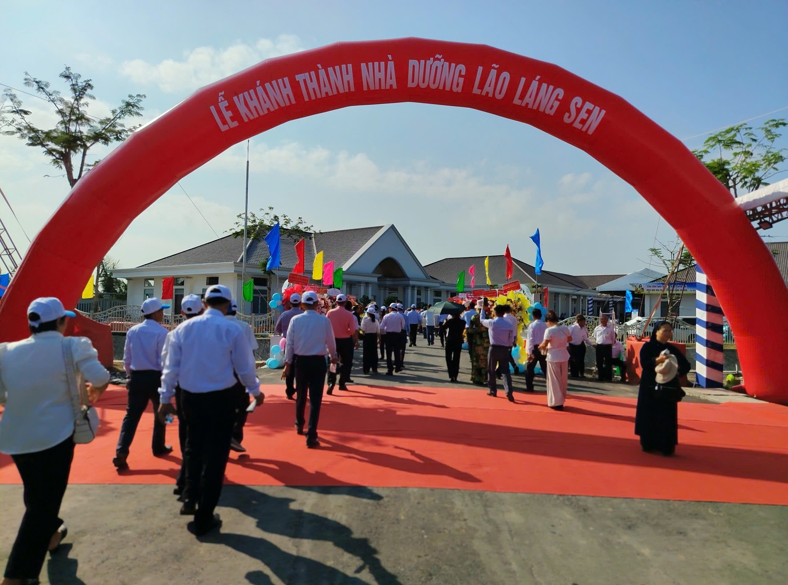Thánh lễ tạ ơn, khánh thành nhà dưỡng lão Láng Sen