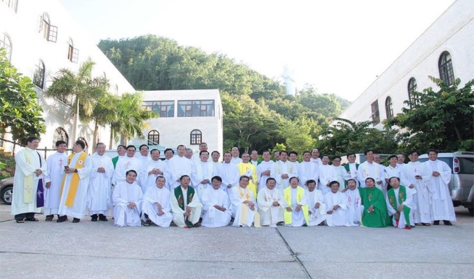 Hội ngộ linh mục Khóa III ĐCV Thánh Giuse Sài Gòn