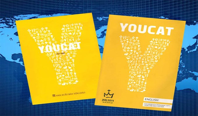 Vị linh mục gắn với bản Youcat tiếng Việt