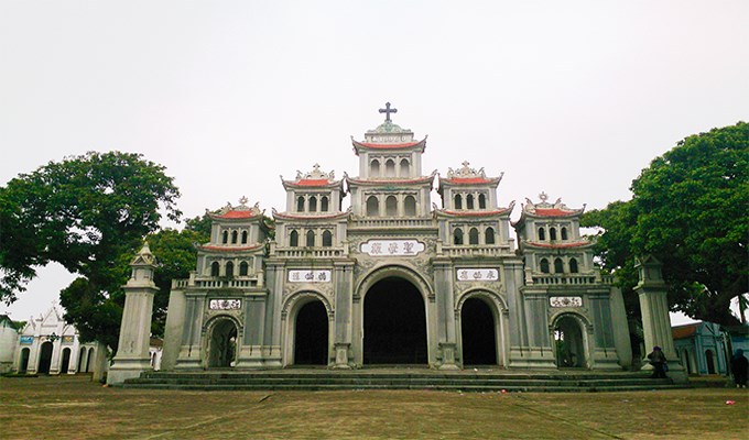 Đời sống đạo của người Công giáo qua văn bia và Hương ước vùng đồng bằng bắc bộ (P1)