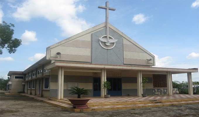 Ghé qua  Bồ Câu Trắng