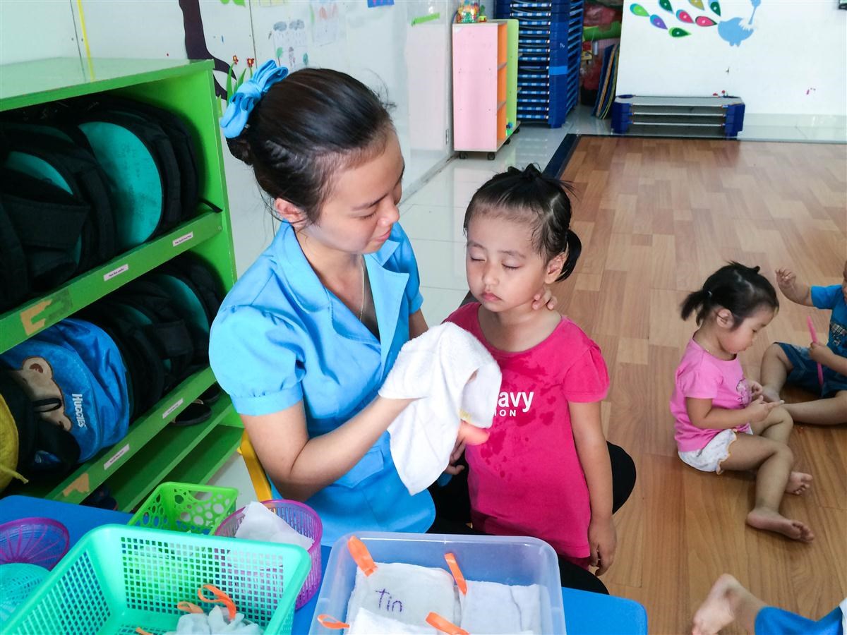 Vì sao bảo mẫu  dễ mất bình tĩnh ?
