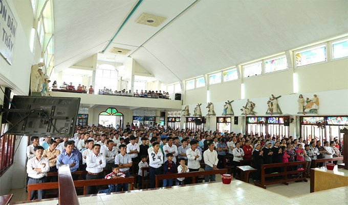 Họ đạo Đông Hòa  mừng 80 năm thành lập