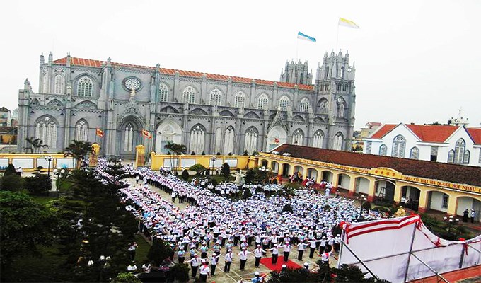 Giáo phận Bùi Chu tổ chức Đại hội ơn thiên triệu
