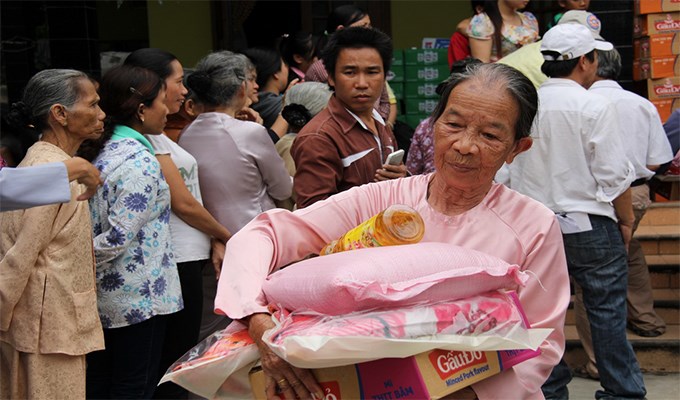 Hoa nhân ái trong đời thường