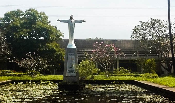 Đền Đức Mẹ và các thánh trong bệnh viện