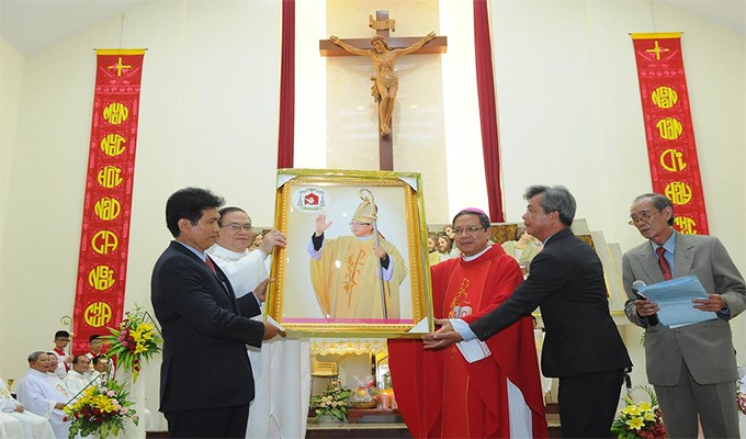 Chuyện chưa kể về Đức cha Phụ tá TGP. TPHCM