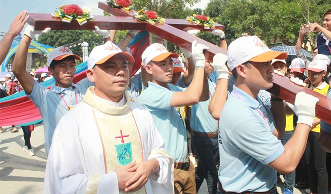 “Hãy ra chỗ nước sâu”