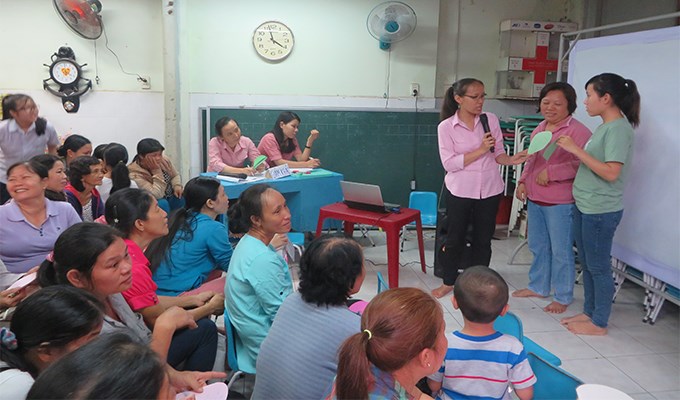 Tương trợ giúp trẻ đến trường