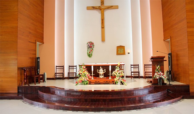 Ghế chủ tọa (P3)