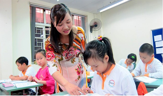 Bỏ biên chế giáo viên