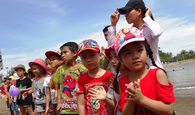 Mang nụ cười đến các em có hoàn cảnh đặc biệt
