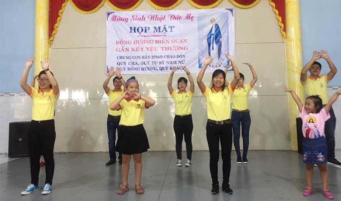 Vẫn cần có nhau...