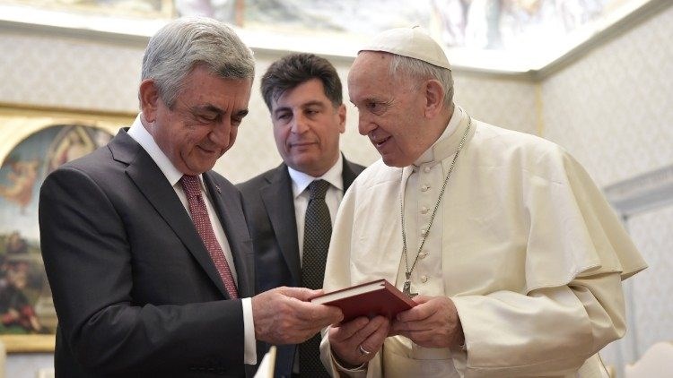 Đức Giáo Hoàng gặp gỡ phái đoàn Armenia