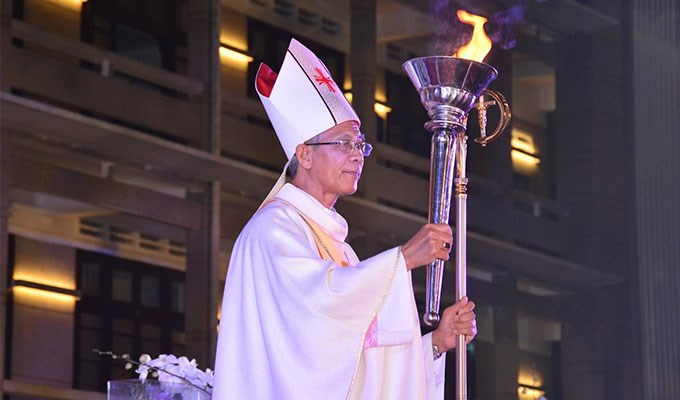 Hãy đến dự tiệc đang được dọn ra...