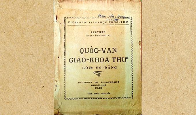 Có một cuốn sách giáo khoa như thế đó
