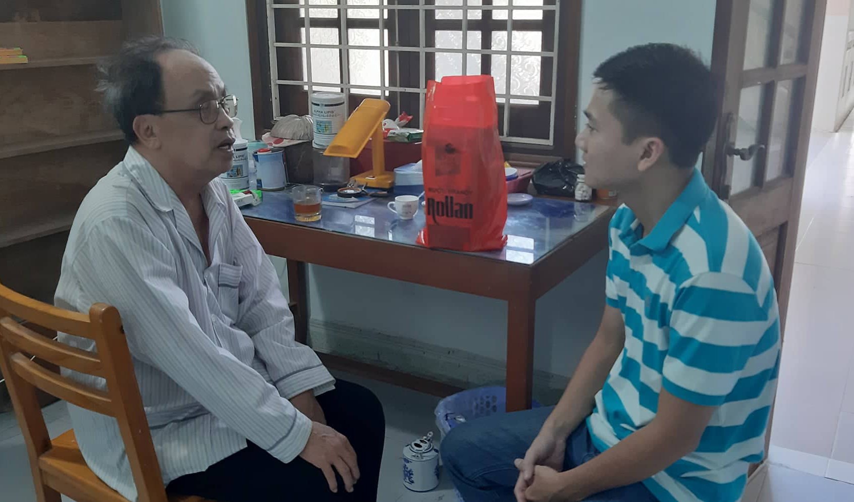 Lời thì thầm  của  linh mục hưu