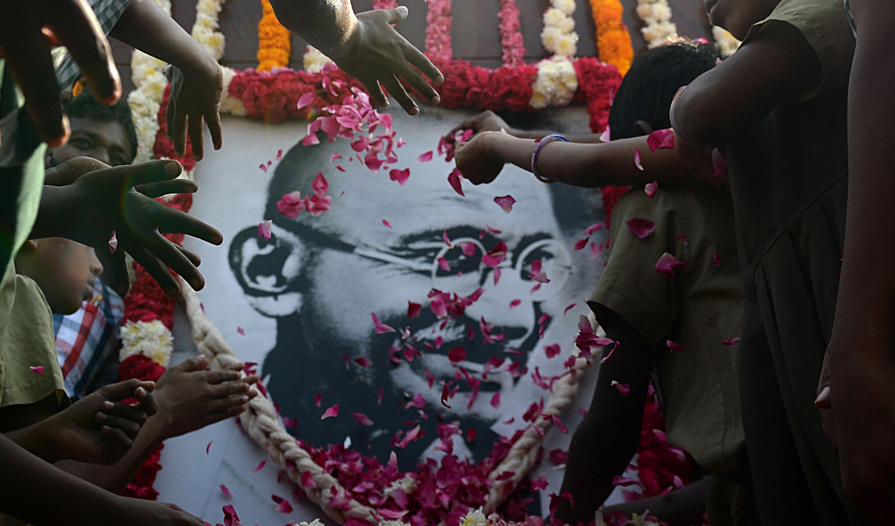 Cầu nguyện cho Ấn Ðộ nhân sinh nhật của Ðức Gandhi