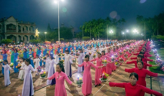 Những biểu hiện cụ thể của hội nhập nghi lễ Công giáo trong văn hóa Việt Nam (P7)